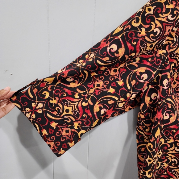 Catherines Button-Up Top Shirt Womens 2X Black Geometric 3/4 Sleeves Stretch - Picture 4 of 8